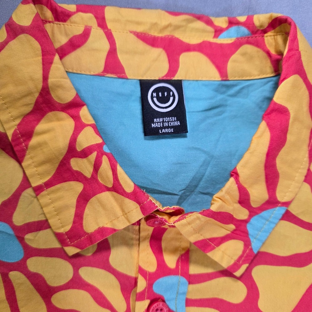 Neff Mens Large Short Sleeve Button Up Shirt Yellow Red‎ Floral Psychedelic NEW*